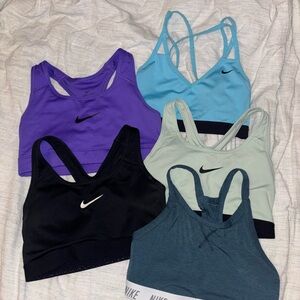 Nike Women's Sports Bra Set - Comes with 5 bras- Does not include padding